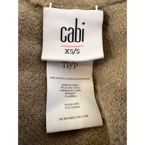 Cabi Travel Cape 4293, blanket fringe shawl, wrap XS/S - Picture 3 of 6